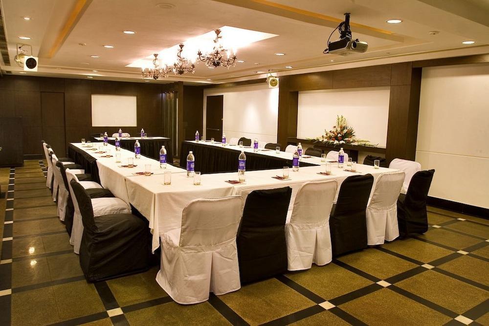 Hotel Broadway Delhi מתקנים תמונה