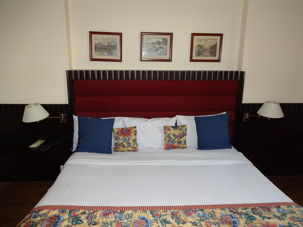 Hotel Broadway Delhi מראה חיצוני תמונה