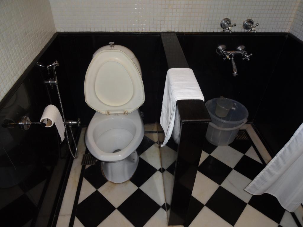 Hotel Broadway Delhi מראה חיצוני תמונה
