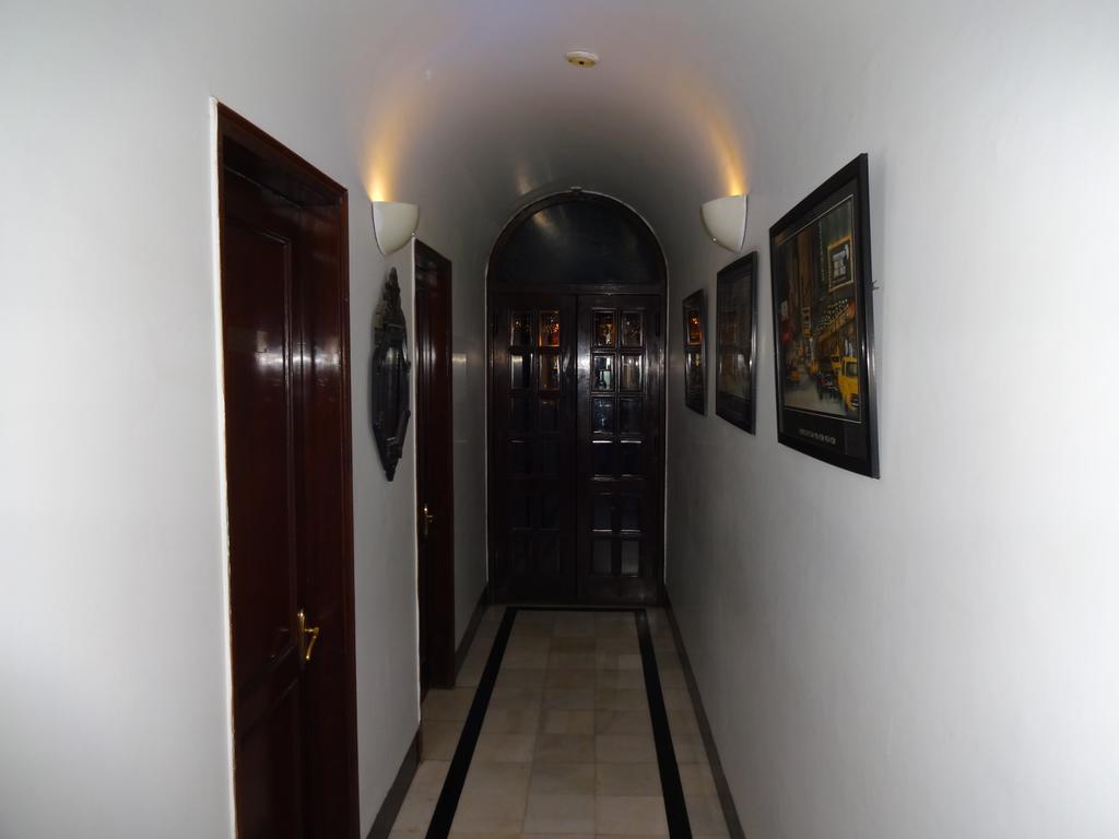 Hotel Broadway Delhi מראה חיצוני תמונה
